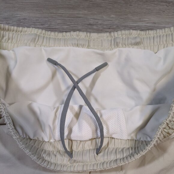 Lululemon Men's XXL Pace Breaker Short 7" Nordic Muslin Light Cast Lined - Picture 3 of 12